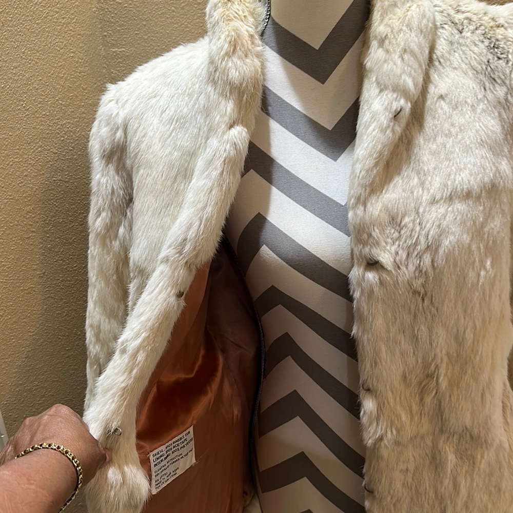 Elegant Cream Faux Fur Coat